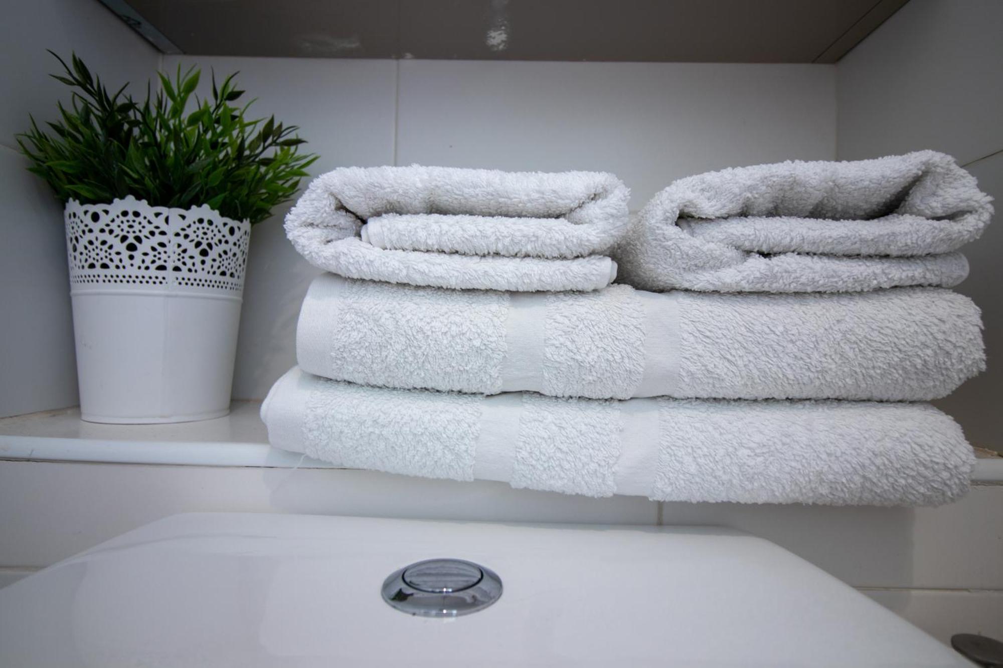 Apartamento Moderno En El Centro De Granada - Mititilla Buitenkant foto
