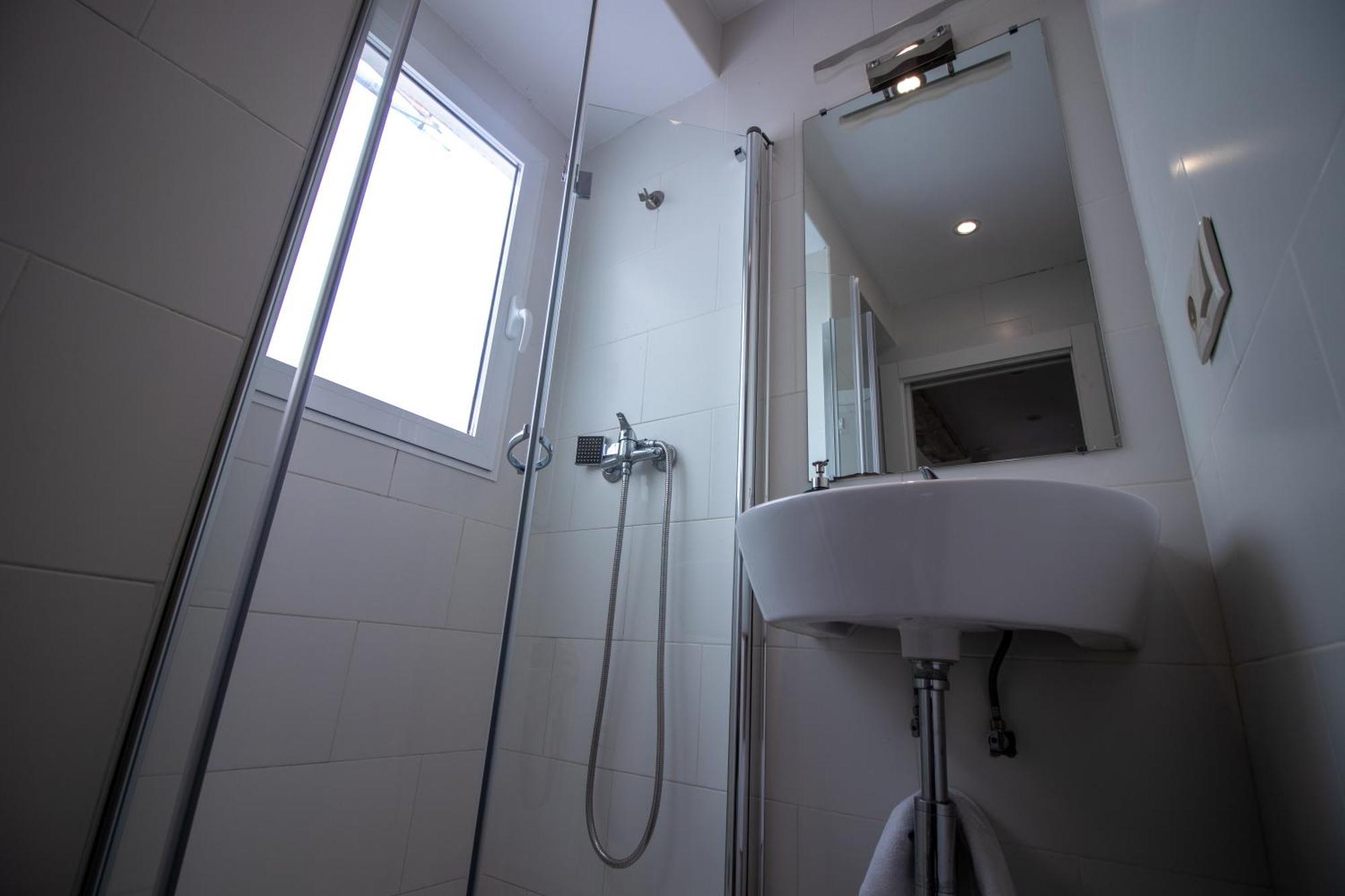 Apartamento Moderno En El Centro De Granada - Mititilla Buitenkant foto